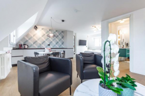 15 min from DUOMO & BRERA